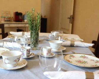 Tra i Campi Di Papaveri - Medesano - Dining room