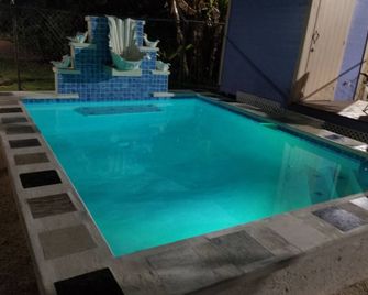 The Perfect Island Getaway # 3 - Nassau - Pool