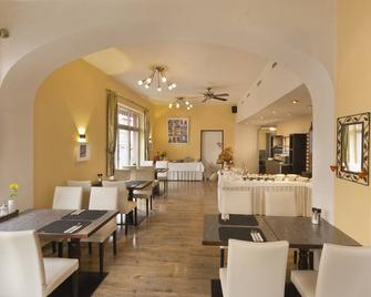 Hotel Goldenes Lamm - Idstein - Restaurante