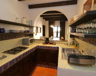 Casa Mia Suites - San Miguel de Allende - Keuken