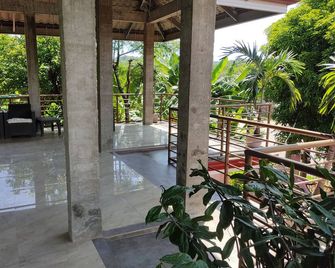 Guimaras Mangrove Guesthouse - Nueva Valencia - Balcón