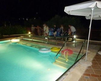 Eria Resort For People With Special Abilities - Maleme - Piscina