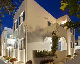 Mata's Apartments - Tinos