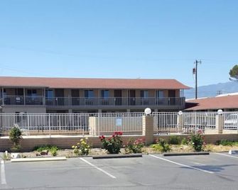 Economy Inn Safford - Safford - Building