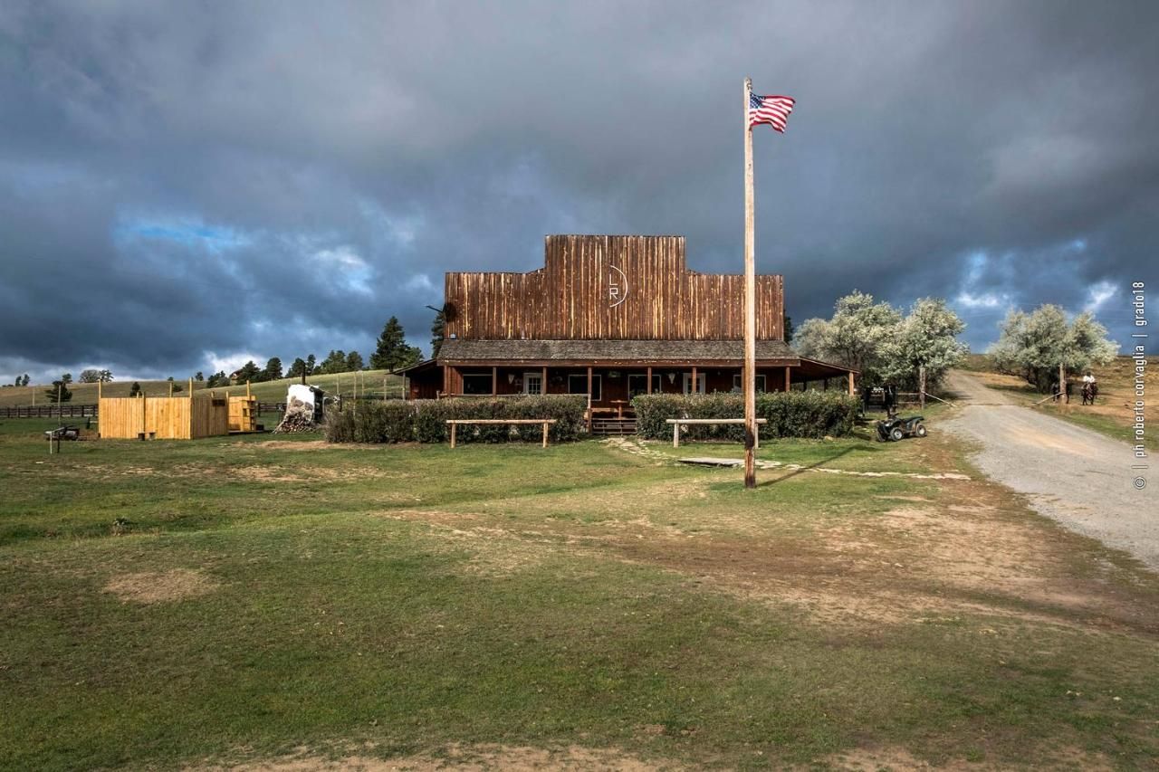 lake guest ranch