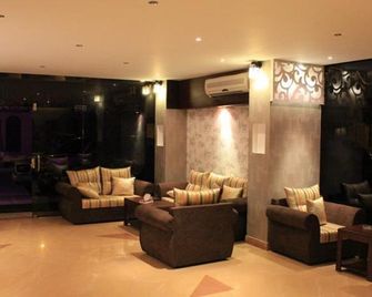 Al Bondokya Apartment 2 - Al Khobar - Lounge