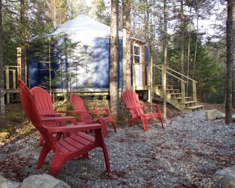 The Ellis at Chandler Brook Village - Bethel - Patio