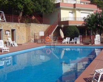 Residence Green Park - Ventimiglia - Piscina