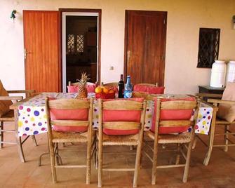 Casa Due, for 4 people, with sea view and accesso to the beach - Ricadi - Salle à manger