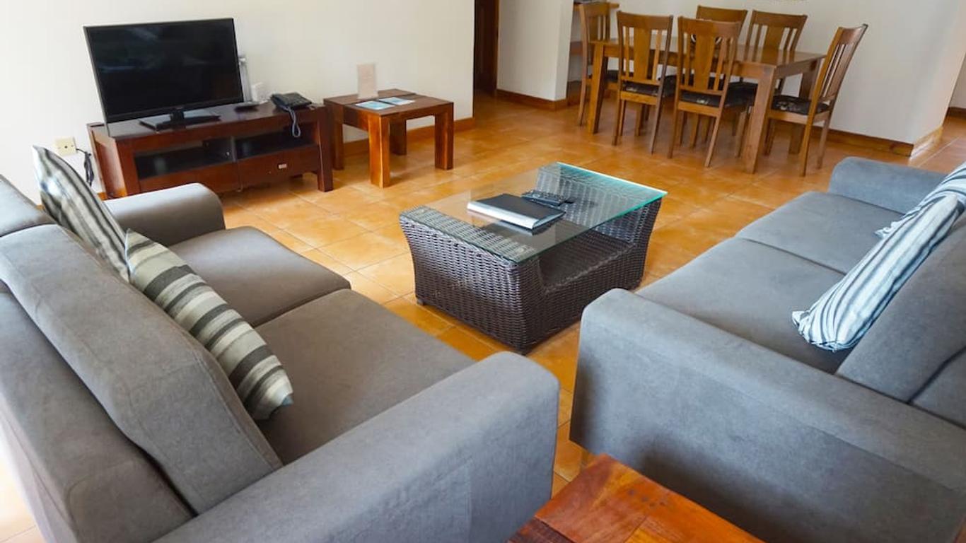 La Villa Therese Holiday Apartments