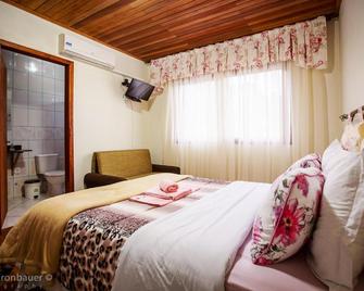 Pousada Unser Haus - São Francisco de Paula - Habitación