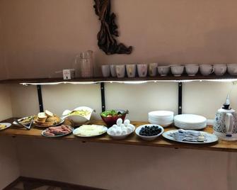 Guesthouse Elli & Cottages - Stepantsminda