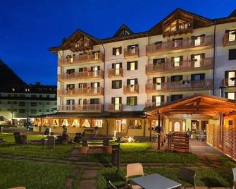 Hotel Cristallo - Peio - Budynek