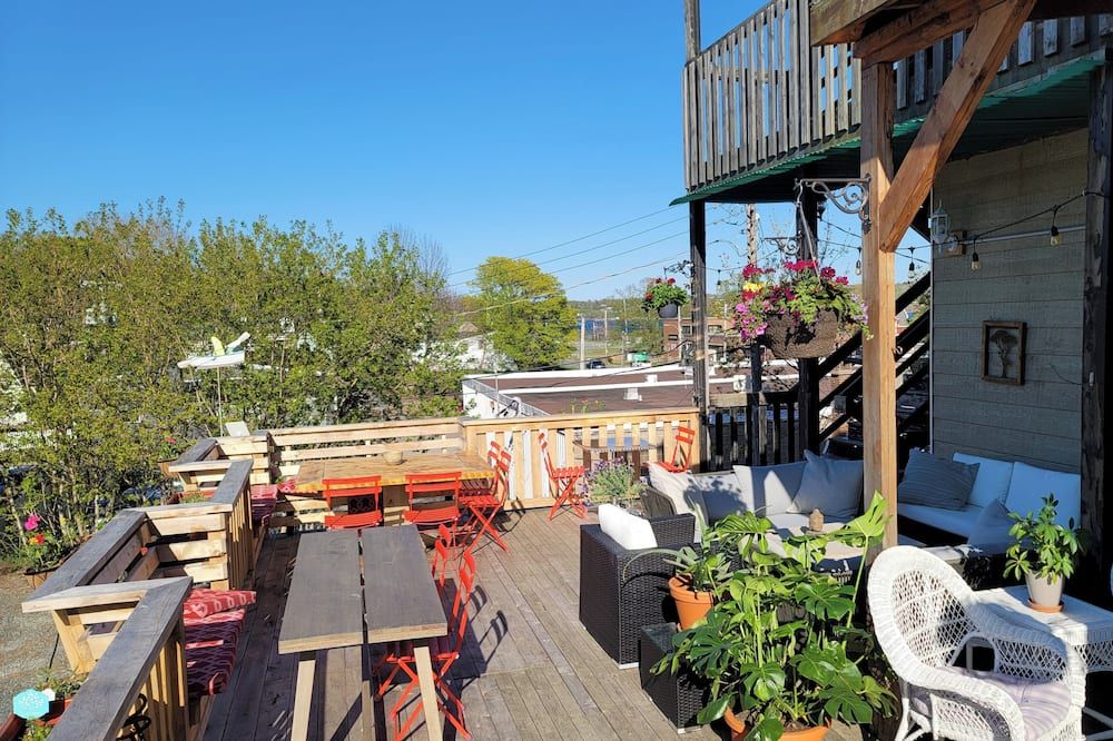 The Scotsman Inn - Pictou - Balcony