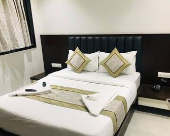 Hotel Flora Suites - Fort - Mumbai - Habitació