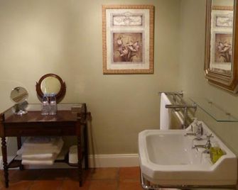 Sainte-Hélène Chambres d'Hôtes & Appartement - Olonzac