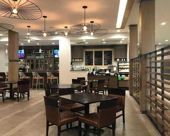 The Center Hotel Grand Rapids Airport - Grand Rapids - Restaurang