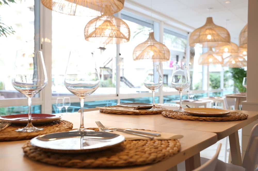 Kaktus Hotel Kaktus Playa from $81. Calella Hotel Deals & Reviews - KAYAK