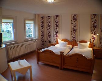 Hotel Am Kurpark - Bad Suderode - Bedroom