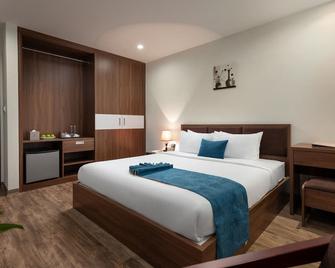 La Batisse Kim Ma Hotel - Hanoi - Bedroom