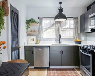 Printer's Mark - Atlanta - Kitchen