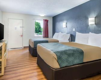 Quality Inn & Suites - Columbus - Ložnice