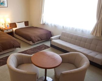 Utazu Grand Hotel - Utazu - Bedroom
