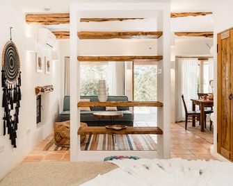 Can Vistabella Boutique Resort - Sant Antoni de Portmany - Essbereich