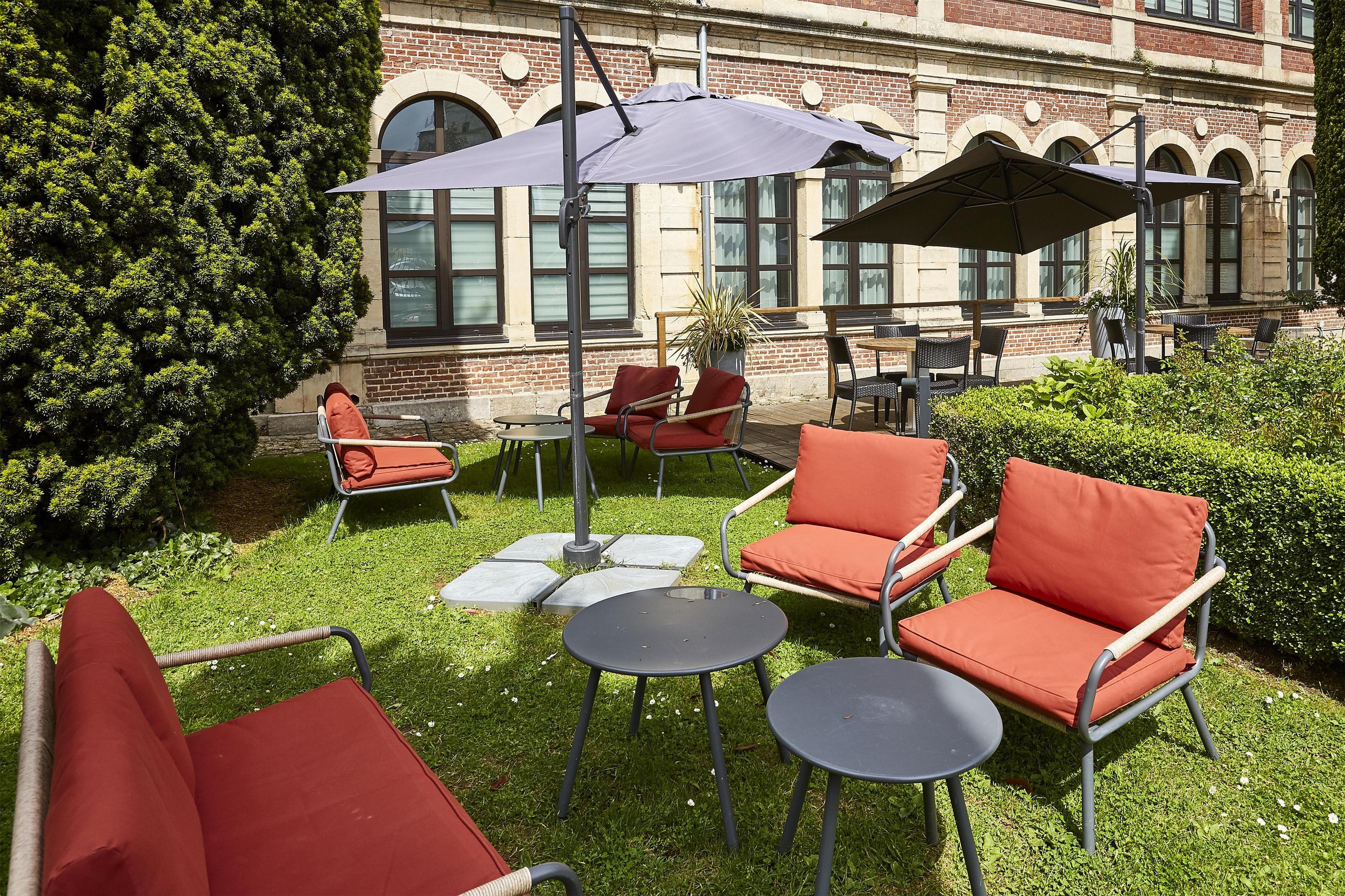 Best Western Hotel Hermitage - Montreuil - Patio
