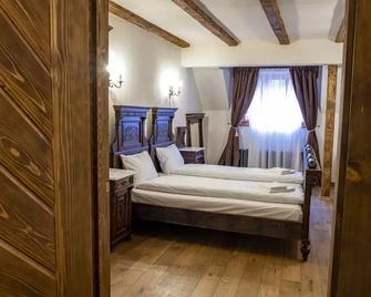 The Throne - M Museum Hotel - Sighisoara - Quarto