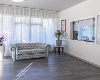 Residence Monica - Riva del Garda - Living room