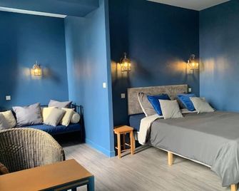 La maison du cèdre - Bénévent-l'Abbaye - Bedroom