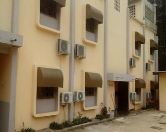 Hotel Bolo - Abiyán - Edificio
