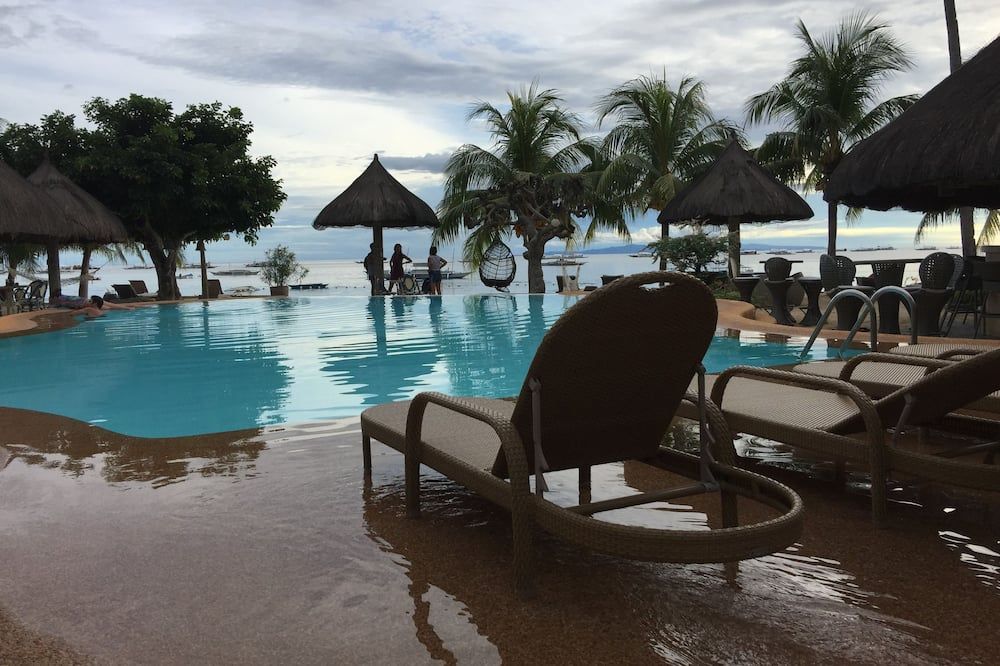 Panglao Pearl Premier White Sand Resort - פנגלאו - בריכה