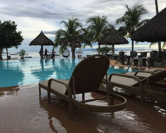Panglao Pearl Premier White Sand Resort - Panglao - Pileta