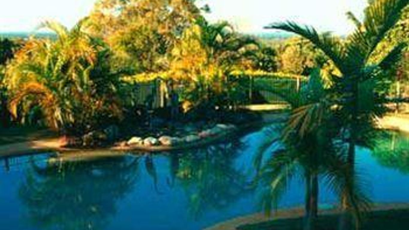 Victoria's At Ewingsdale