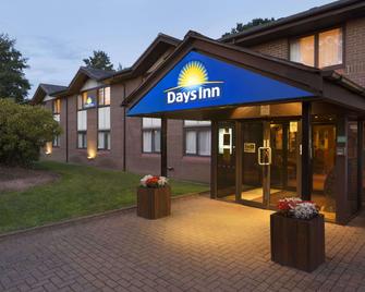 Days Inn by Wyndham Taunton - Taunton - Byggnad