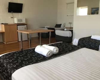 Ocean Drive Motel - Bunbury - Quarto