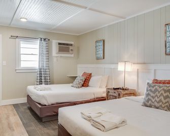 Tar Heel Motel - Nags Head - Bedroom