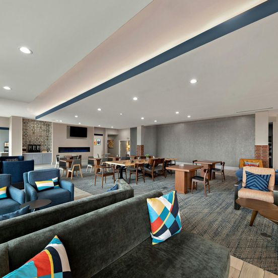 Four Points by Sheraton Plano image 1