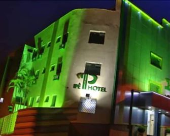 Ipê Guaru Hotel - Guarulhos - Building