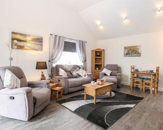 Kingfisher Lodge - Great Yarmouth - Living room