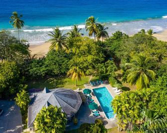 Plantation Beach Villas - Black Rock - Piscina