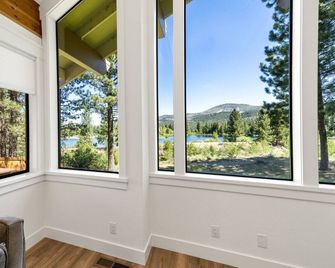 One35 Graeagle Meadows - On the Pond! - Graeagle - Balcony