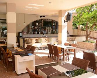 Almera Park Apart Hotel - Alanya - Bar