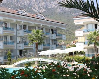 Tebriz Apart - Kemer - Building