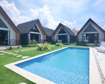 Padi Villas by Aayan - Denpasar - Pool