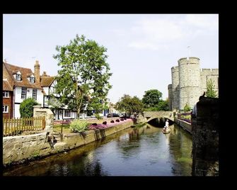 Canterbury Homestay Ensuite - Canterbury - Pemandangan luar