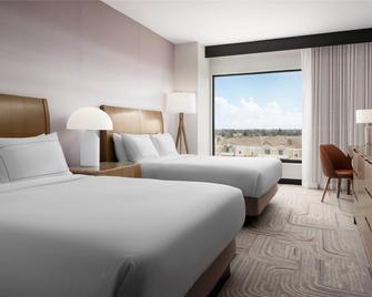 Hotel Zessa Orange County Airport, a DoubleTree by Hilton - Santa Ana - Quarto