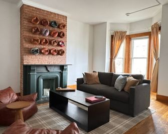 Heart of Midtown - The Dugout @ Willis St Retreat - Detroit - Sala de estar